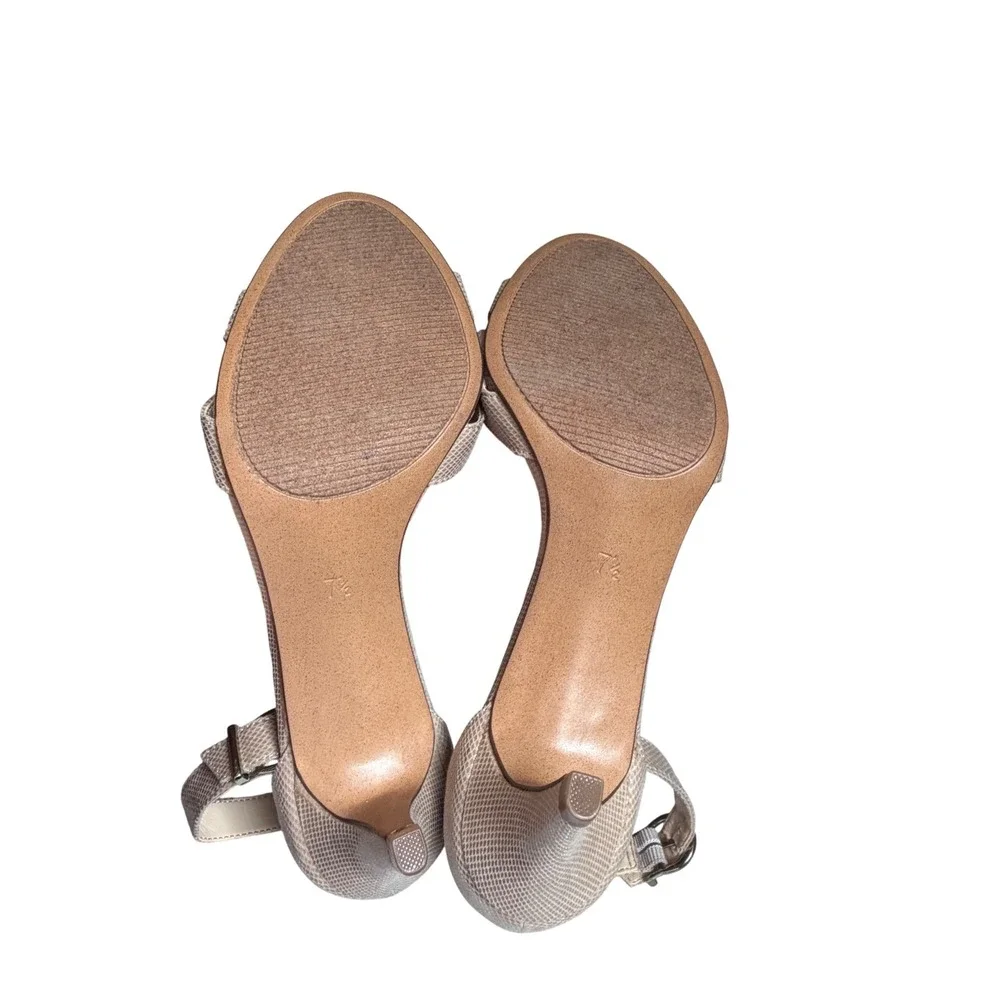 Kelly & Katie Beige Snakeskin Embossed‎ Kitten Heel Sandals Womens 7.5 Strappy